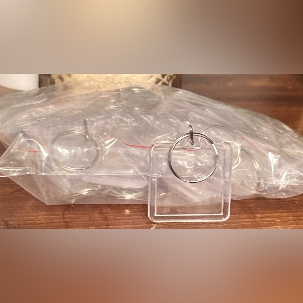 Acrylic Customizable Photo Keychains set of 15 NIP clear/transparent